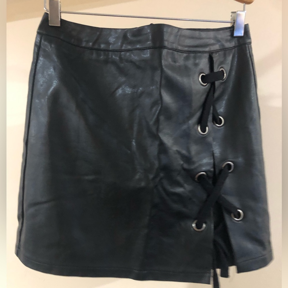 Black pleather side tied up skirt